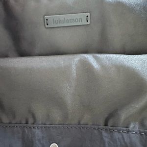 Lululemon side cinch bag (Sold out‼️)